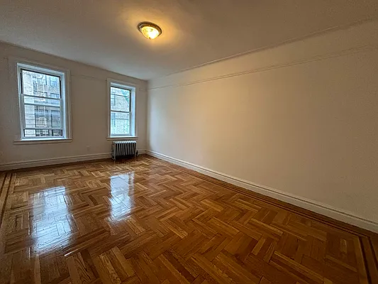 Rented by Bruma Realty LLC | media 1