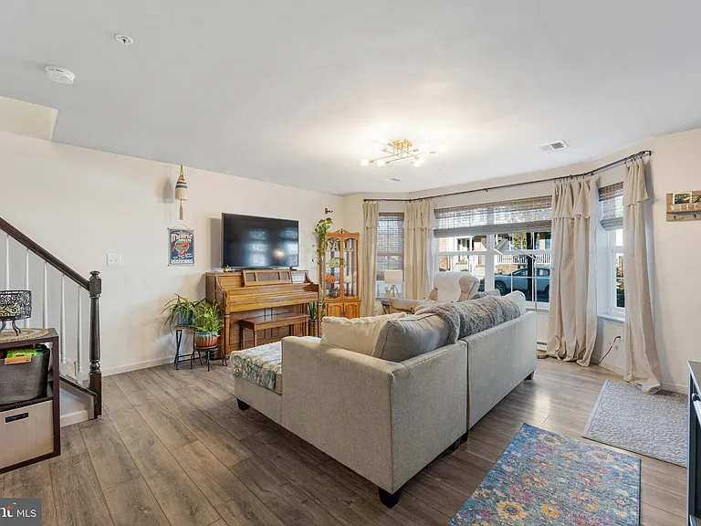3089 Goshen Dr — Photo 5