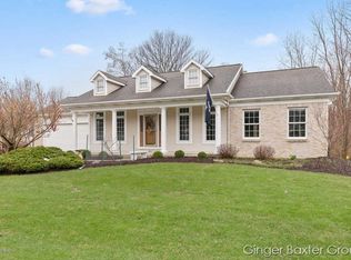 1839 Brookmoor Ct NE, Grand Rapids, MI 49505