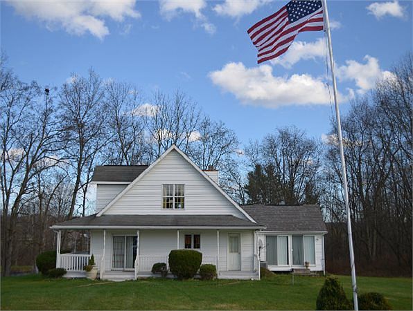 1st image of 5151 Tamarack Dr