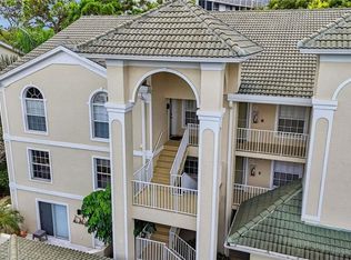 15405 Cedarwood Ln APT 201, Naples, FL 34110