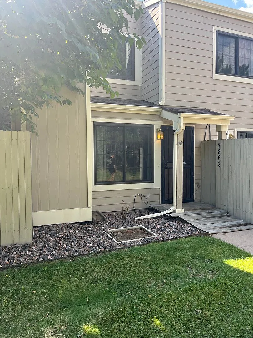 Charming Arvada Townhome with Private Patio & Modern Amenities — Photo 1