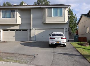 2236 Ridgemont Dr, Anchorage, AK 99507