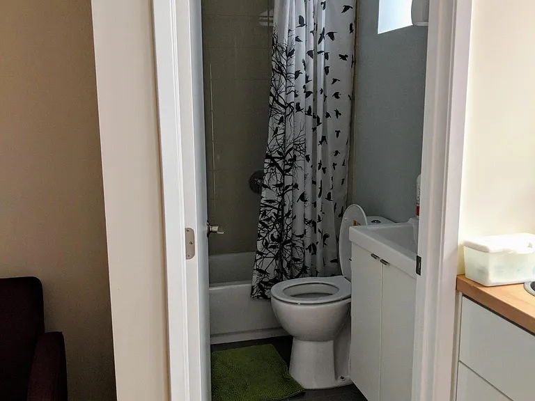 462 Andover St — Photo 15