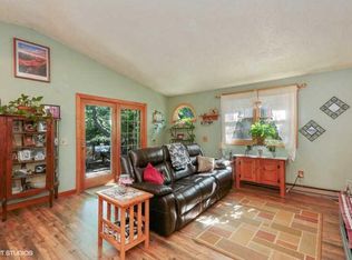 24 Niantic Hwy, Charlestown, RI 02813