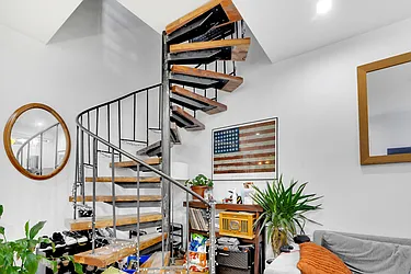 Rented by Brownstone Property Group