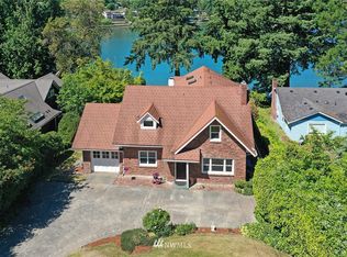 2145 E Phinney Bay Dr, Bremerton, WA 98312