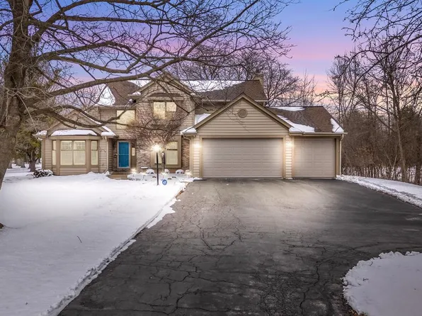 1414 West El Rancho DRIVE, Mequon, WI 53092