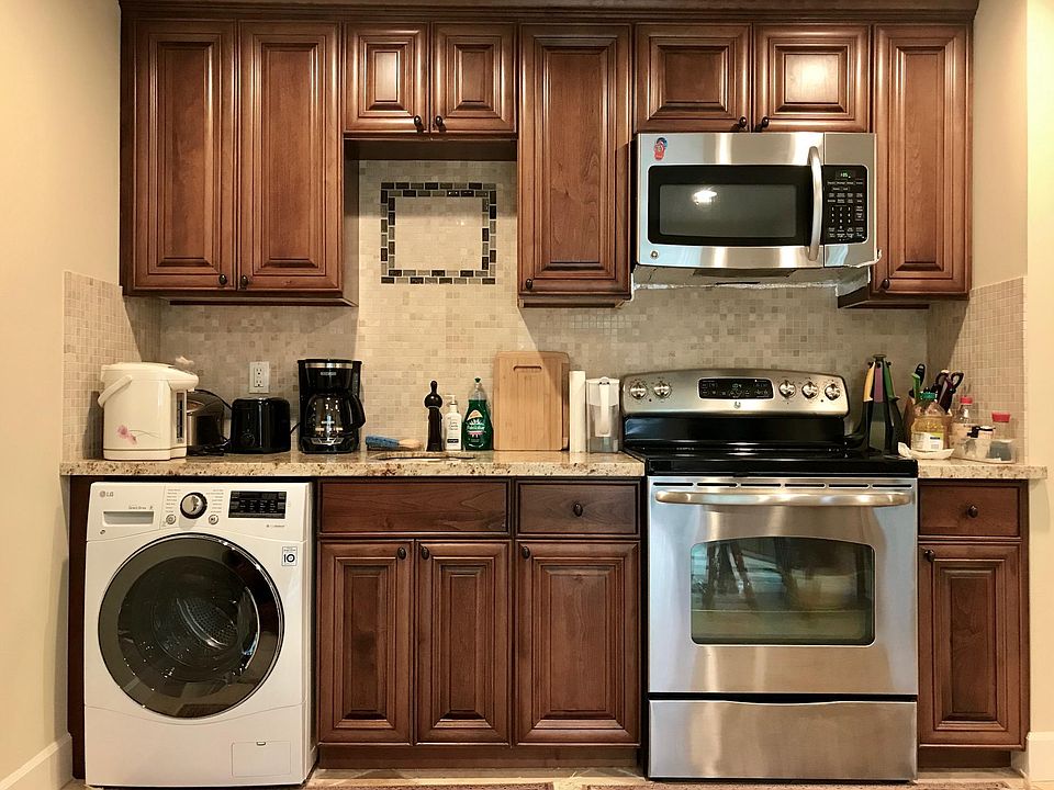 Kitchenet