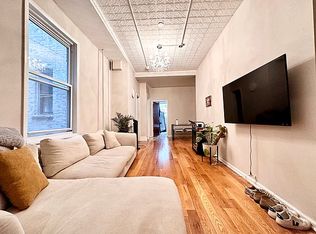 424 Menahan St APT 1, Ridgewood, NY 11385