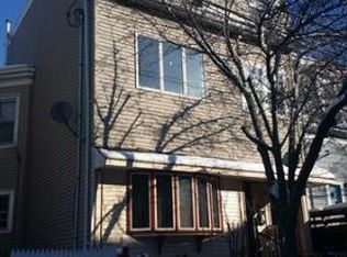 36 W Eagle St, East Boston, MA 02128