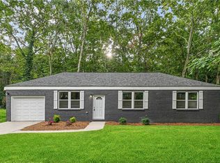 5376 Denny Dr, Atlanta, GA 30349