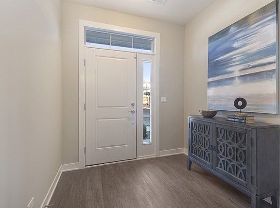 2nd image of 1213 Parker Dr