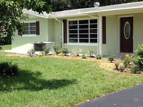 3rd image of 6246 Saint Andrews Cir N