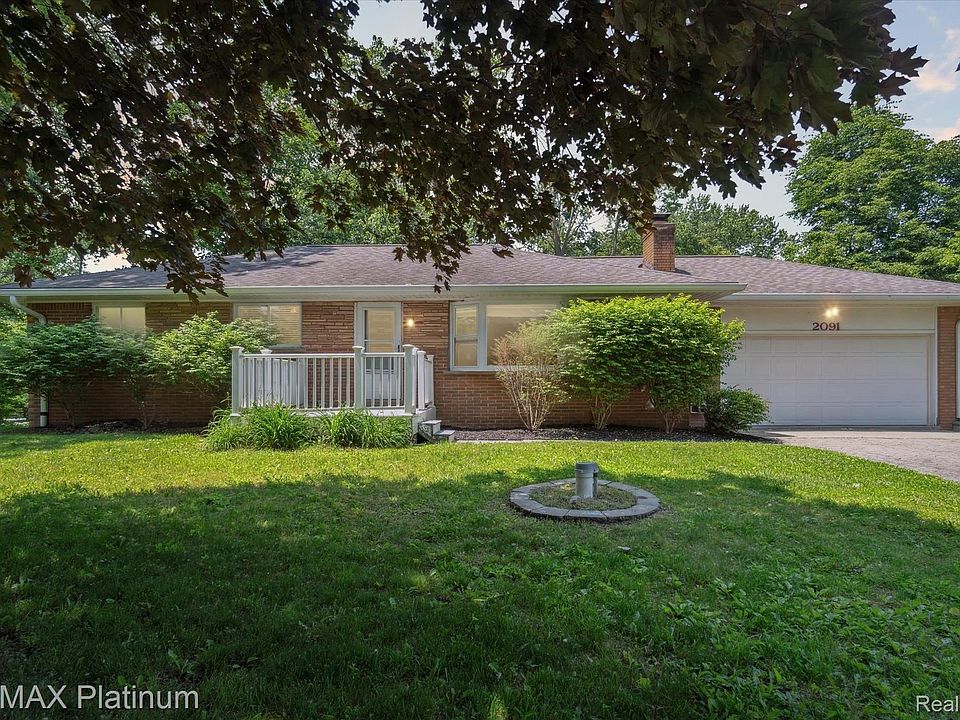 1st image of 2091 Oak Grove Rd