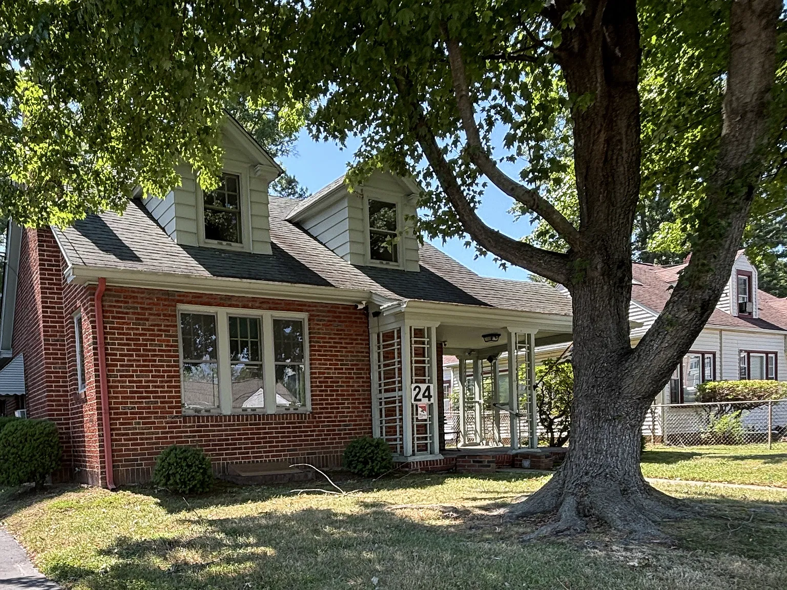 4 bed, 1750 sqft, $3,800 — Photo 1