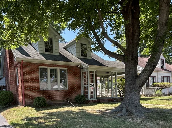 24 Tyre Ave, Newark, DE 19711