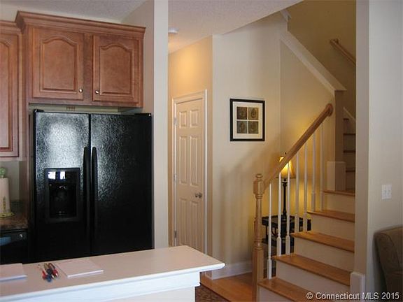 4th image of 38 Gianna Dr #28