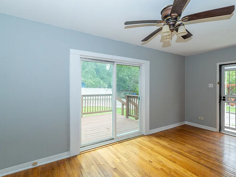 146 Vassar Ln #2 — Photo 8