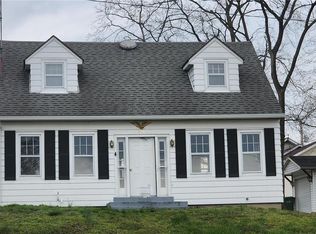 1801 State St, Chester, IL 62233