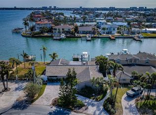 835 119th Ave, Treasure Island, FL 33706