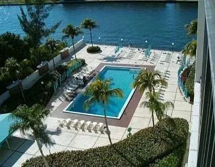 2 bed, 1202 sqft, $3,000 — Photo 4