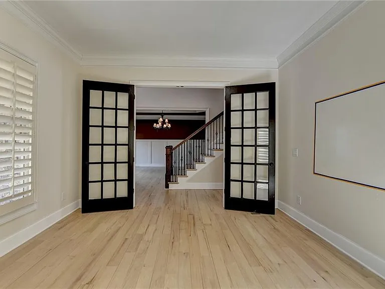 2230 Manor Creek Ct — Photo 7