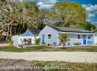 5042 Linda St, Venice, FL 34293