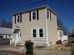 35 Naples Ave, Warwick, RI 02886