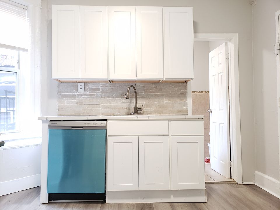 2nd image of 5304 Palisade Ave #52E