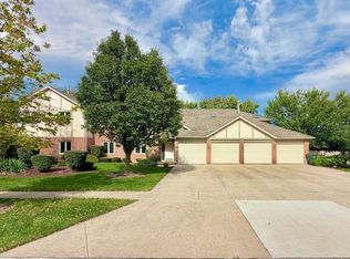801 Timber Pl APT 113, New Lenox, IL 60451