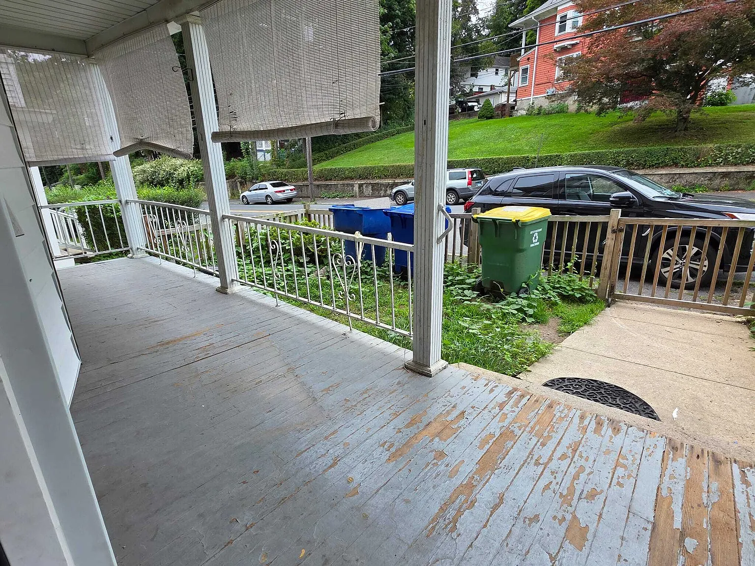 3 bed, 1.0 bath, 1275 sqft, $2,250 — Photo 3