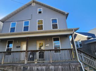 837 Air Hill St, Dubuque, IA 52001