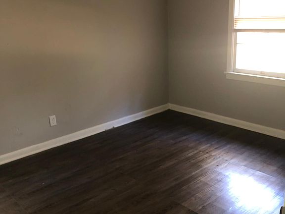 3rd image of 1842 Tulane Ave