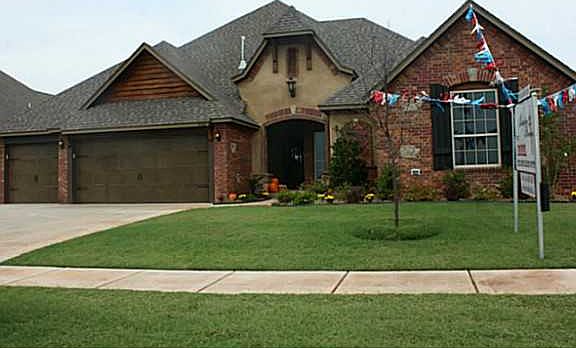 2nd image of 9301 SW 30th St