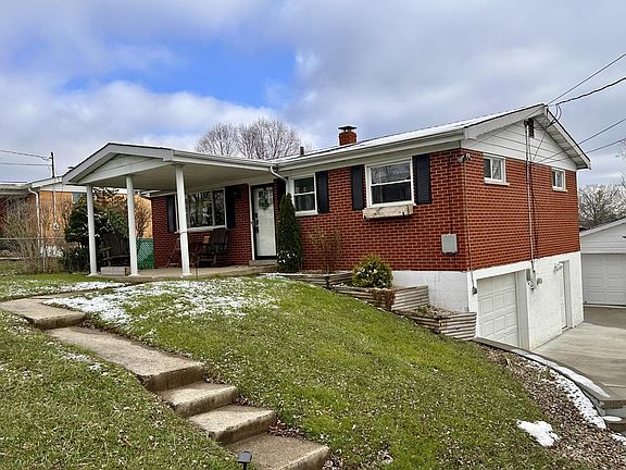 2nd image of 9039 Oak Ln