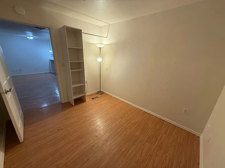 1337 Hyder St — Photo 10