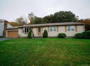 35 Plainfield St, Enfield, CT 06082