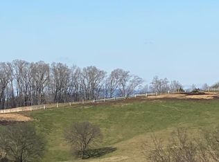 Rays Gap Rd, Sevierville, TN 37876