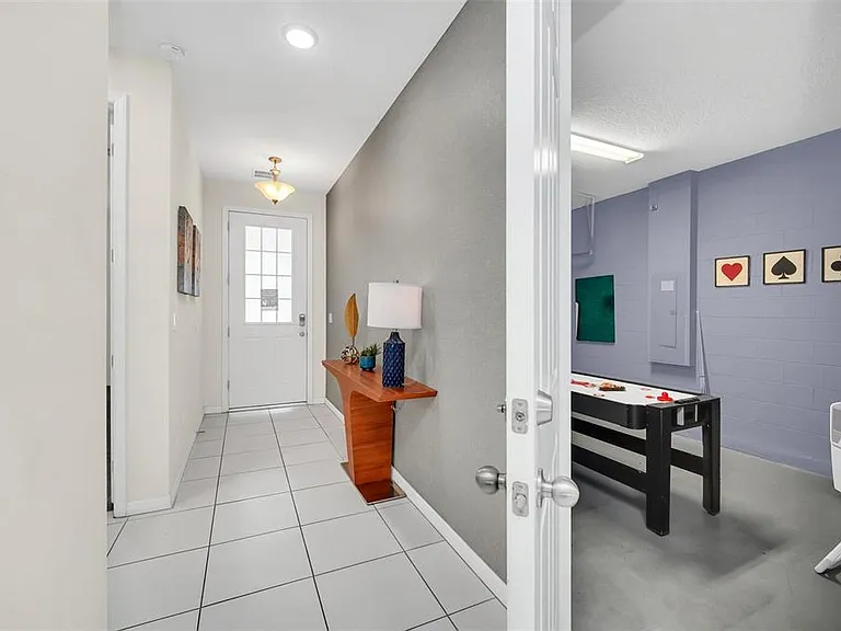 9009 Egret Mills Ter — Photo 35