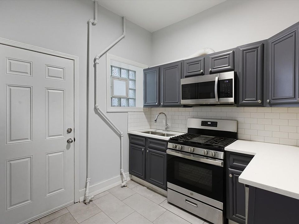 1st image of 2552 N Kildare Ave #1F