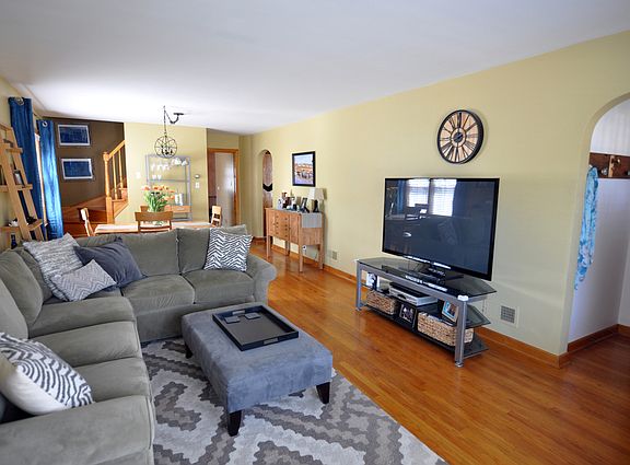 4th image of 10638 S Homan Ave