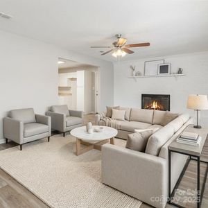 1041 Crowders Creek Rd, Gastonia, NC, 28052