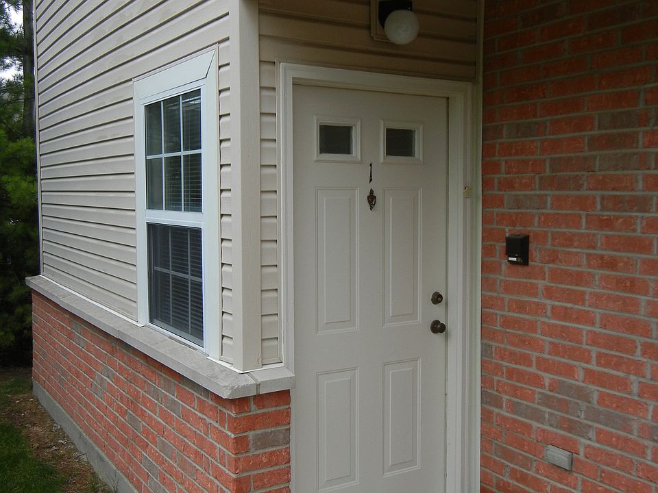 Exterior Entry
