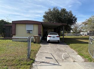 1090 Pineapple Way, Kissimmee, FL 34741