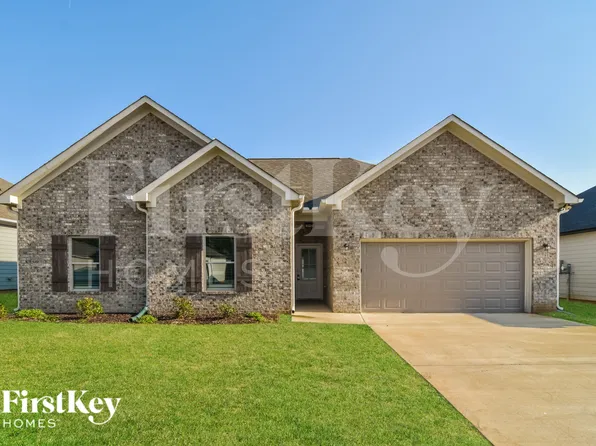 135 Avalon Way, Clanton, AL 35045