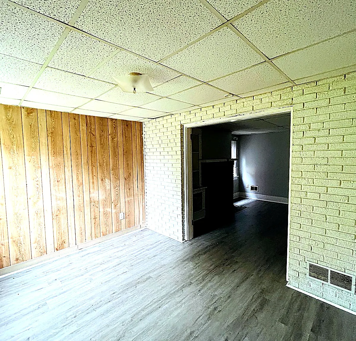 2 bed, 900 sqft, $1,095 — Photo 3