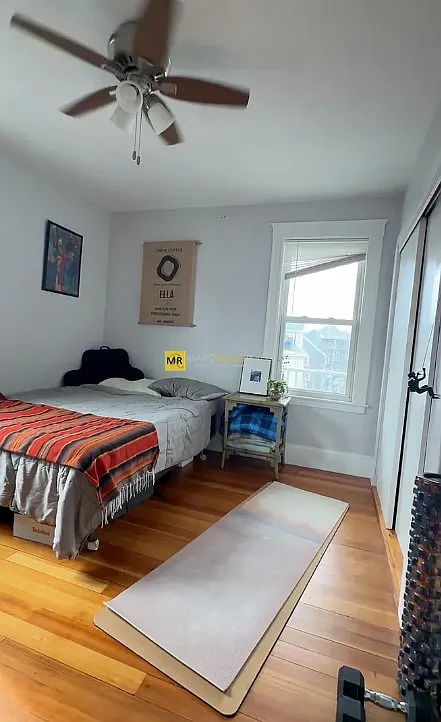 3 bed, 1100 sqft, $2,900 — Photo 4