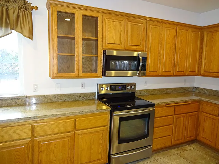 1233 Frogs Leap Ln — Photo 9