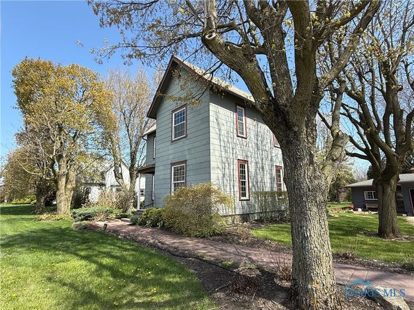 888 Columbus Ave, Fostoria, OH 44830
